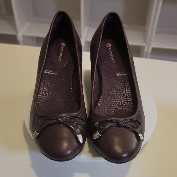 Rockport Shoes - Rockport Women's Dark Brown Heels with Bow Accent